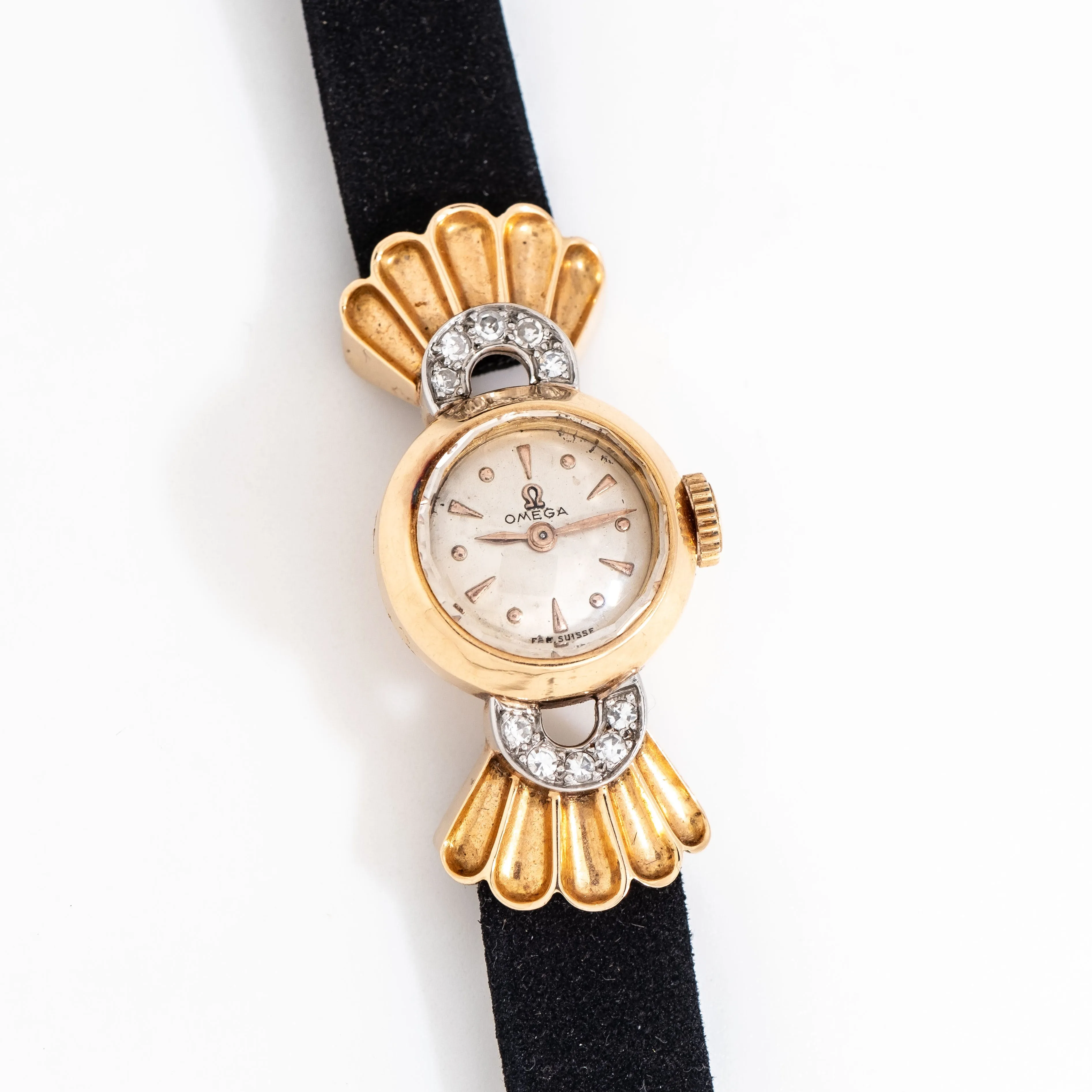 1950's Vintage Ladies Omega Watch in Solid 18k Yellow Gold (# 15166)
