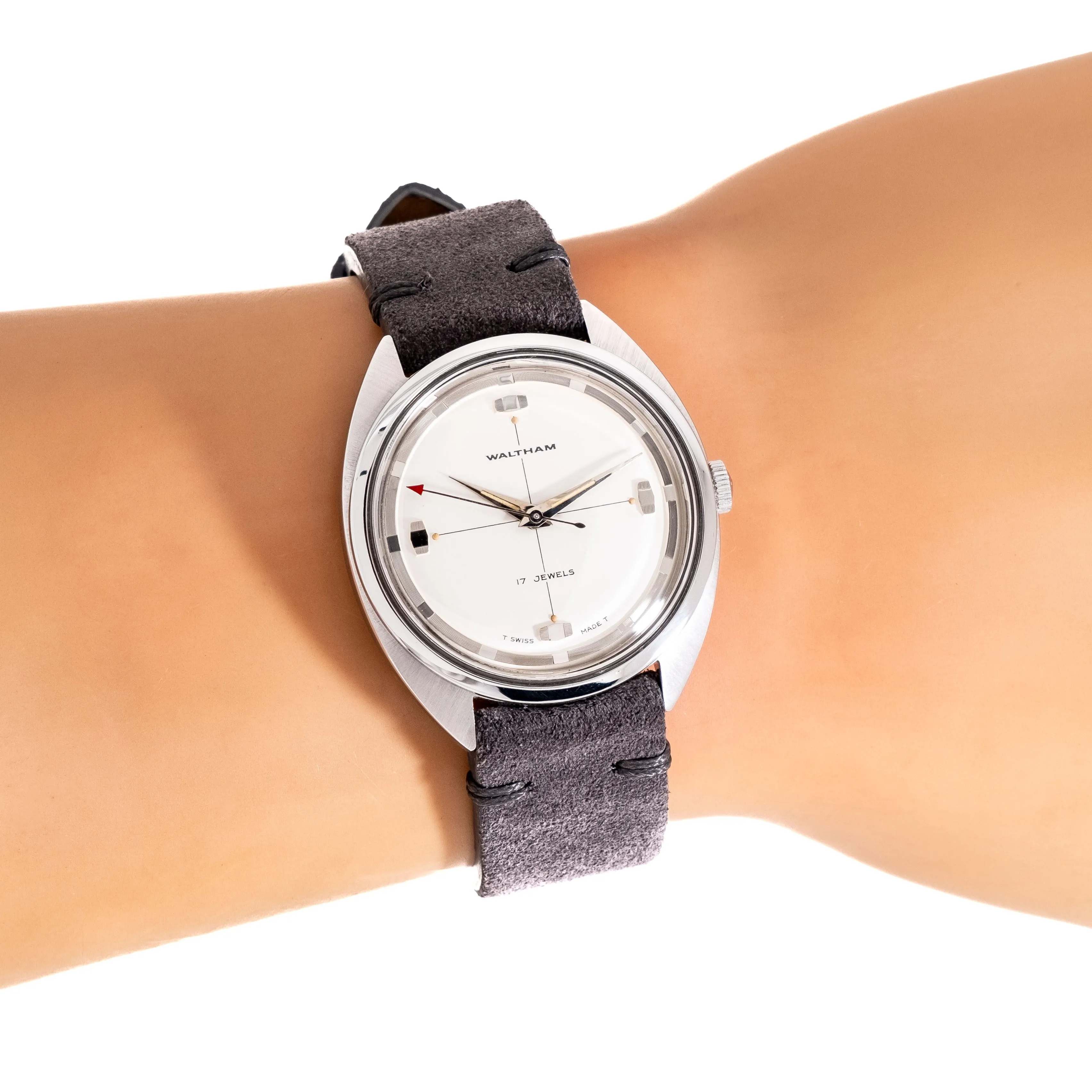 1960's Vintage Waltham Ref. B-311C Stainless Steel Watch (# 15098)