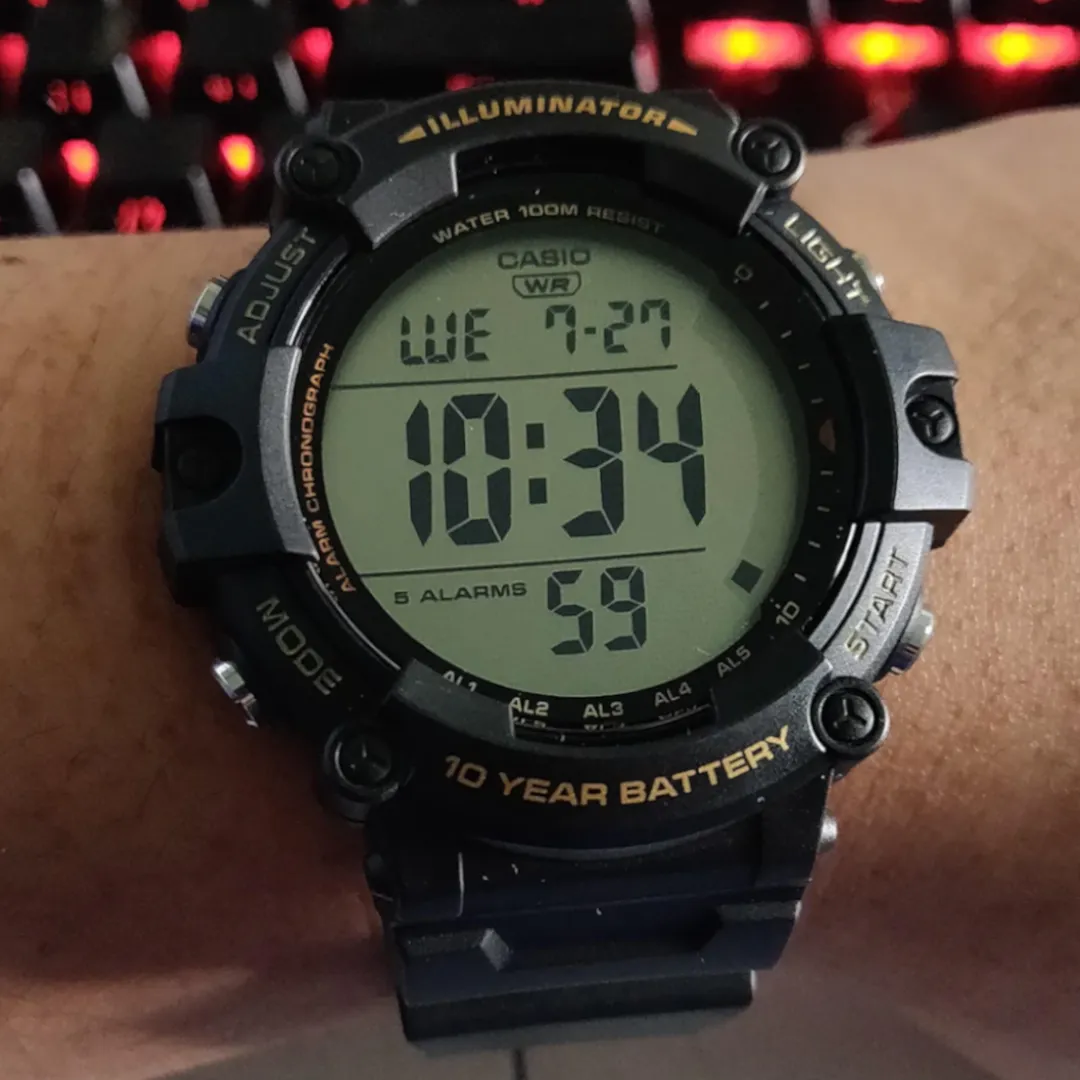 Casio - AE-1500WHX-1AVDF