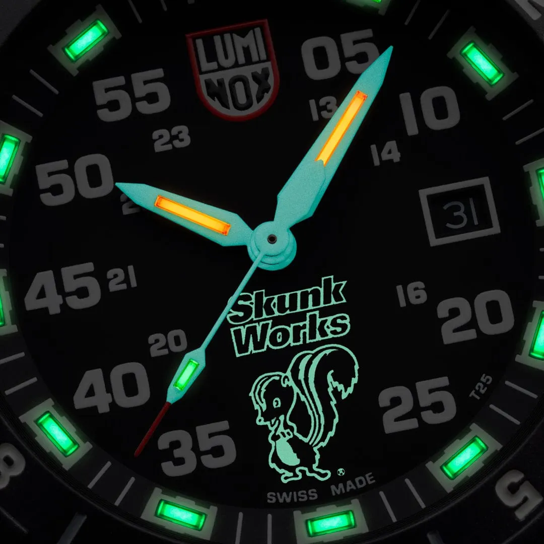 F117 - Nighthawk™ x Skunk Works ® , 44 mm, Heritage Pilot Watch - XA.6442.H