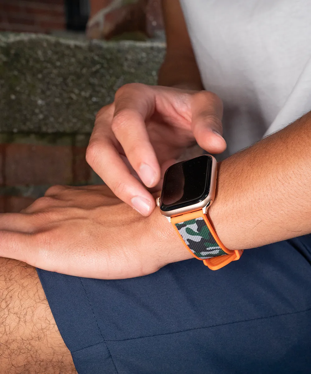 GUESS Silicone FLEX Band for Apple 42-44 mm Watch