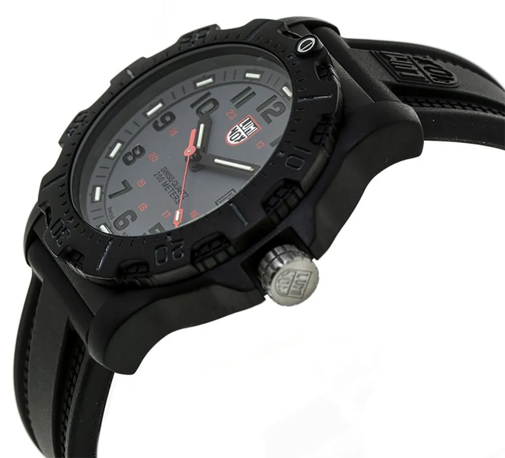 Luminox Black Ops PC Carbon Gray Dial Black Rubber Strap Date Divers Quartz Mens Watch XL.8802.F