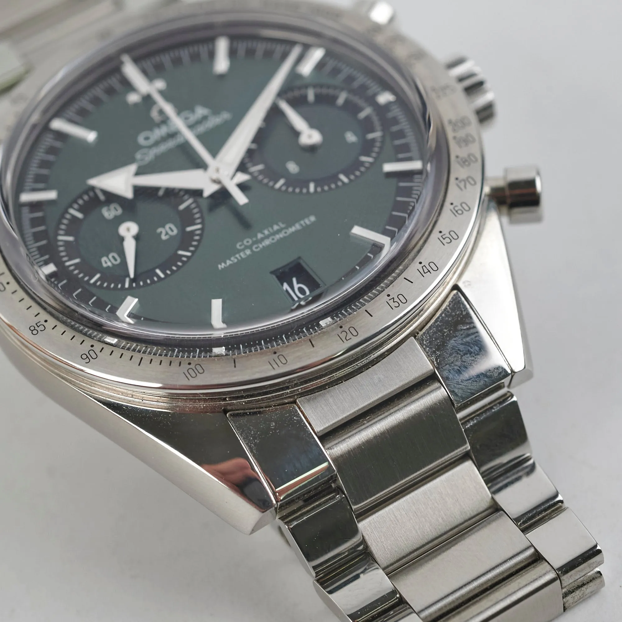 Omega Speedmaster Green 2023 - 84386498