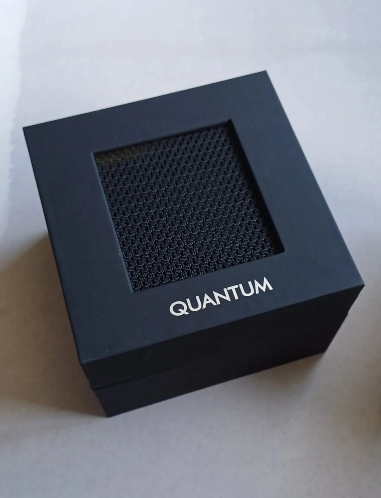Quantum Black Dial Metal Strap Men's Watch HNG813.650